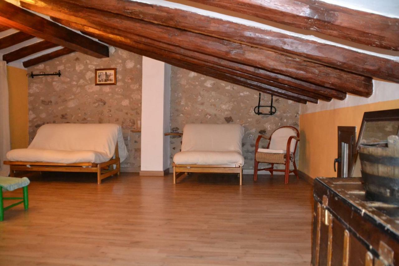Can Font Guest House Siurana  Exterior photo